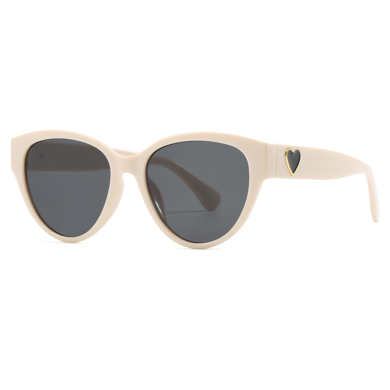 Cat-Eye Sunglasses with Heart Detail: Chic Styles in Multiple Colors