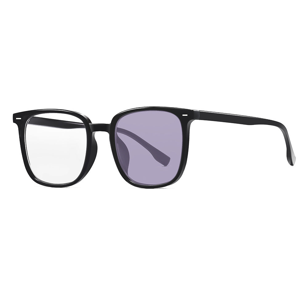 Gafas de sol adaptables de montura cuadrada: bloquean la luz azul y se tintan automáticamente para mayor versatilidad en interiores y exteriores.