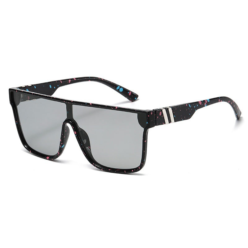 Adaptive Grey Photochromic Sunglasses with Multi-Color Styles