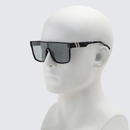 Adaptive Grey Photochromic Sunglasses with Multi-Color Styles