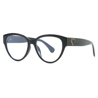 Cat-Eye Sunglasses with Heart Detail: Chic Styles in Multiple Colors