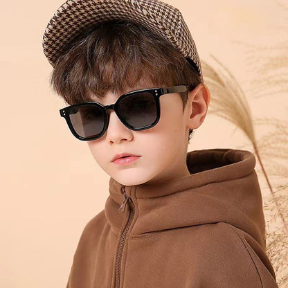 Stylish Square Kids Sunglasses - Fashionable Shield for Little Explorers